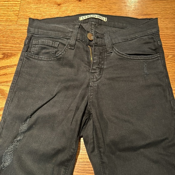 Lightly distressed black/dark gray jeans super soft material - Picture 2 of 8